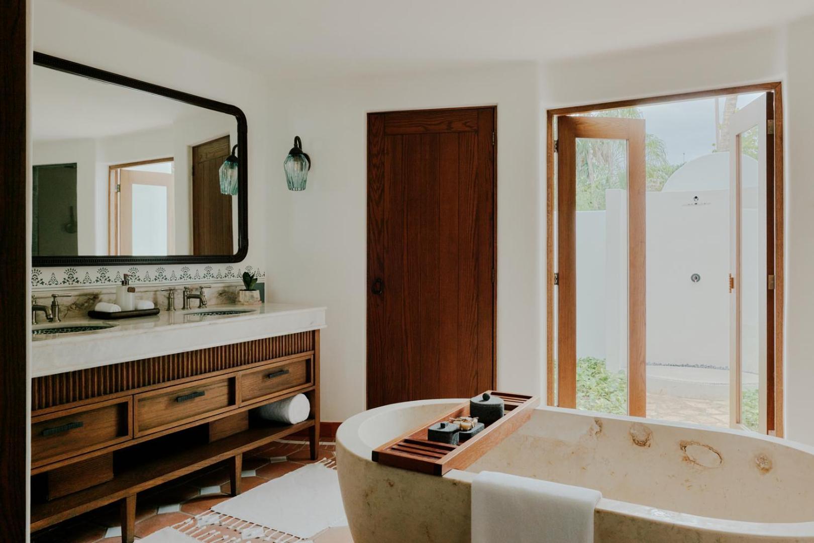 Suite Private Pool Pavo Real